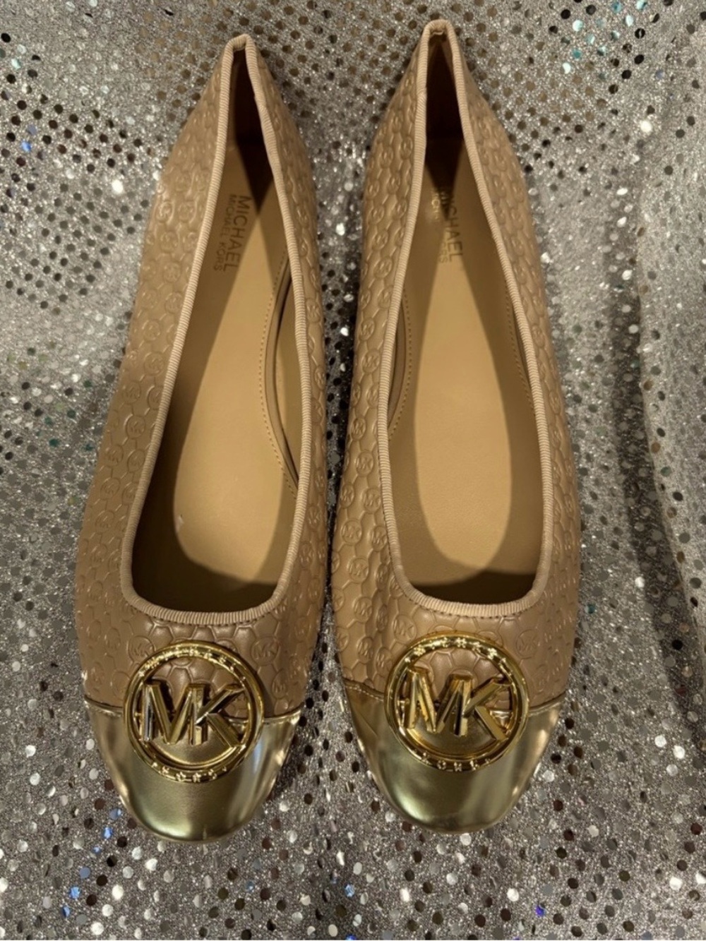 Michael Kors Beige Logo Ballet Flats with Gold Cap Toe - Picture 2 of 10